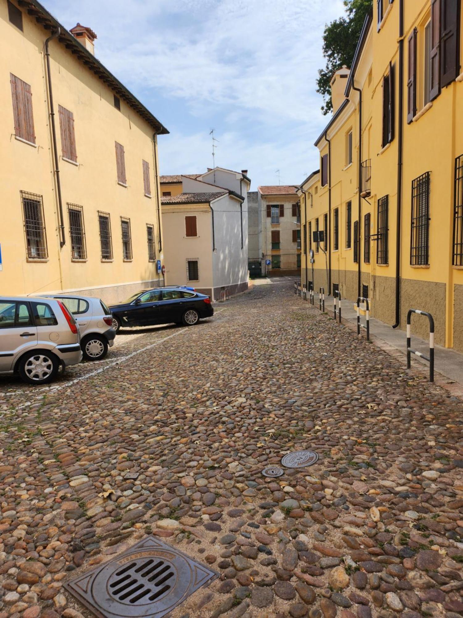 Ferienwohnung Domus Flavia Mantua Exterior foto